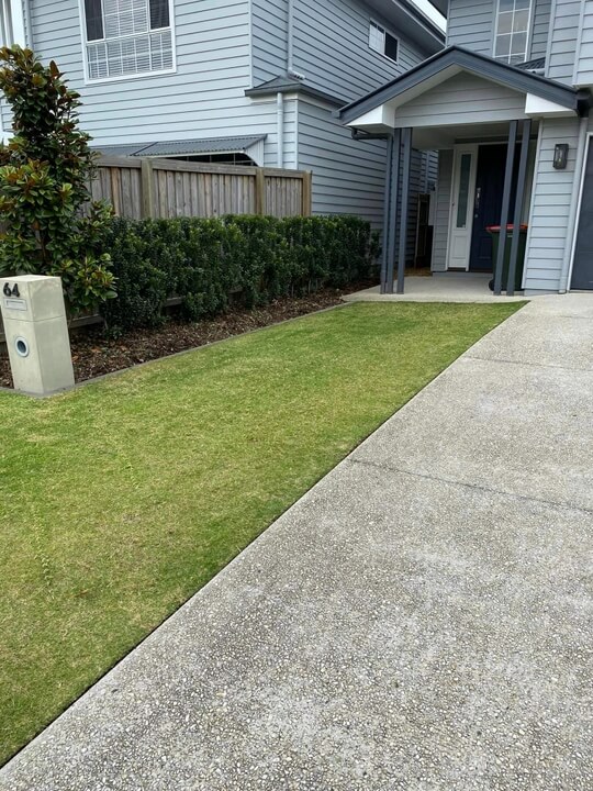 Garden Lawn Maintenance Brisbane 024