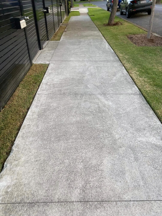 Garden Lawn Maintenance Brisbane 028